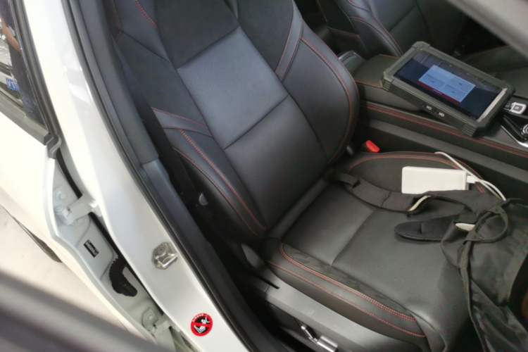 Used Lynk & Co 03 2019 2.0TD Automatic Jing Pro Edition Right Front Seat