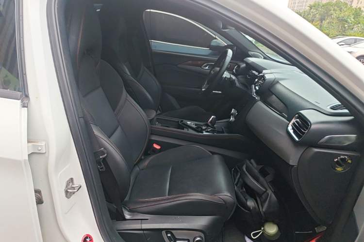 Used Lynk & Co 03 2019 2.0TD Automatic Jing Pro Edition Right Front Seat