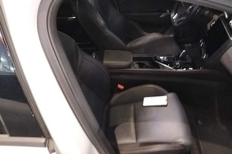 Used Lynk & Co 03 2019 2.0TD Automatic Jing Pro Edition Right Front Seat