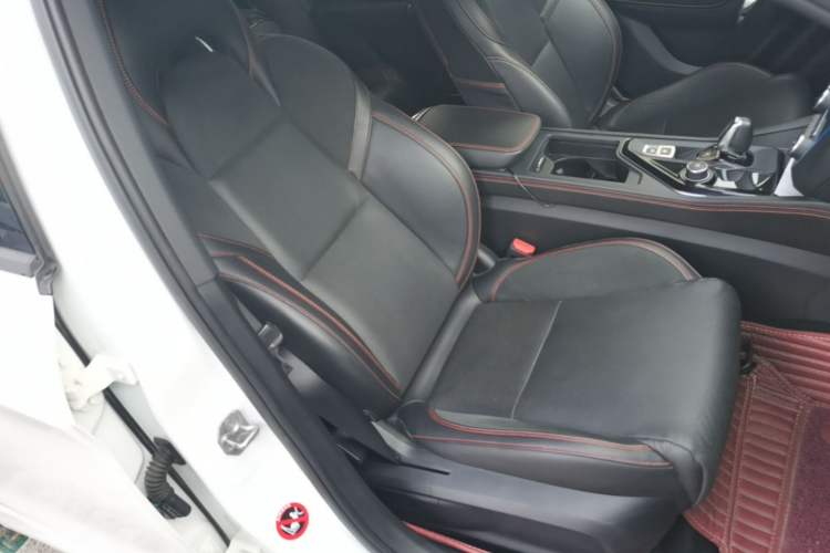 Used Lynk & Co 03 2019 1.5TD DCT Sport Edition China VI Standard Right Front Seat