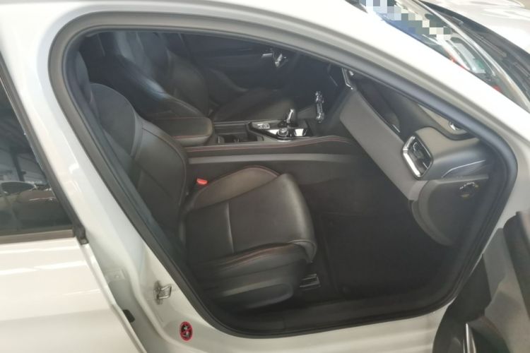 Used Lynk & Co 03 2019 1.5TD DCT Sport Edition China VI Standard Right Front Seat