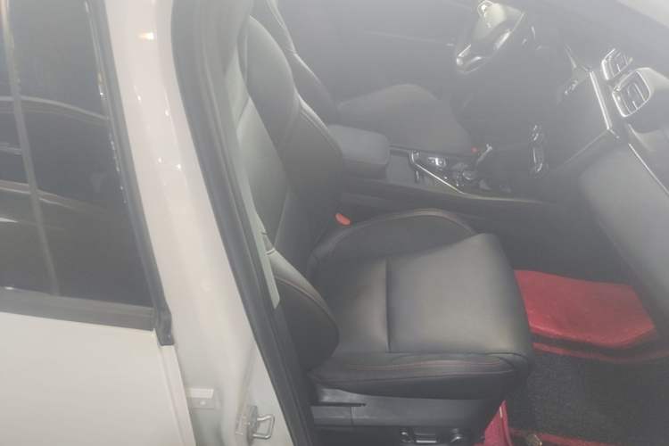 Used Lynk & Co 03 2019 1.5TD DCT JingPro Edition China VI Standard Right Front Seat