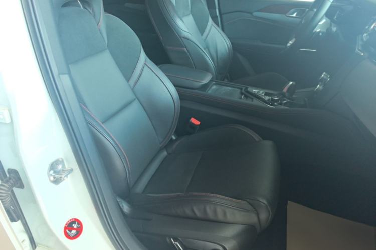 Used Lynk & Co 03 2019 1.5TD DCT JingPro Edition China VI Standard Right Front Seat
