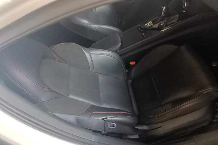 Used Lynk & Co 03 2019 1.5TD DCT Sport Edition China VI Standard Right Front Seat