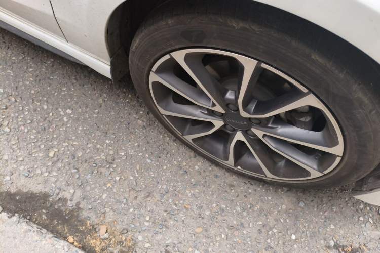 Used Lynk & Co 03 2019 1.5TD DCT Sport Edition China VI Standard Right Front Wheel Hub