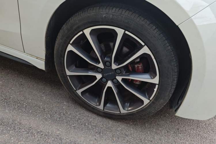 Used Lynk & Co 03 2019 1.5TD DCT Sport Edition China VI Standard Right Front Wheel Hub