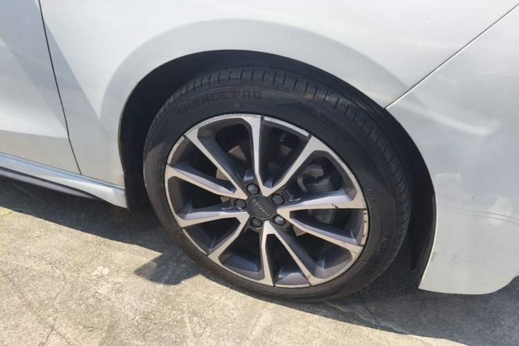 Used Lynk & Co 03 2019 1.5TD DCT Sport Edition China VI Standard Right Front Wheel Hub