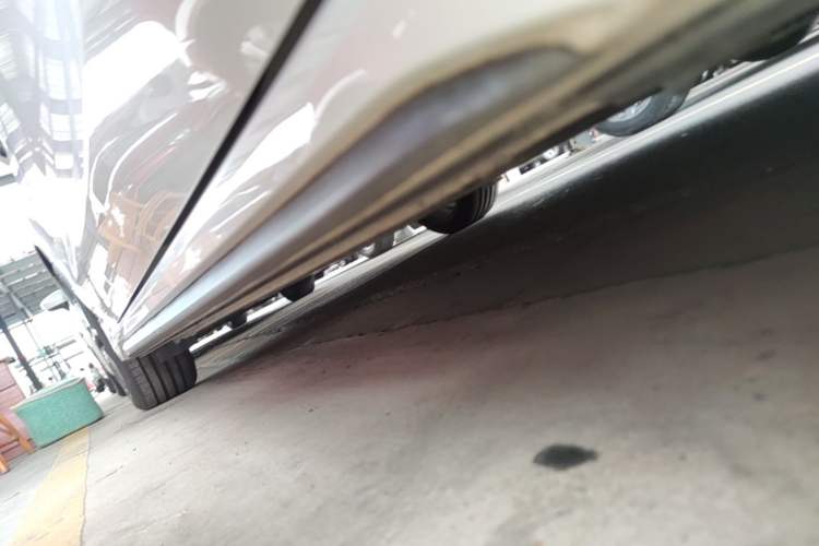 Used Lynk & Co 03 2019 1.5TD DCT JingPro Edition China VI Standard Right Side Sill
