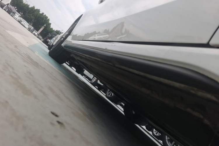Used Lynk & Co 03 2019 1.5TD DCT JingPro Edition China VI Standard Right Side Sill