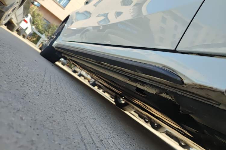Used Lynk & Co 03 2019 1.5TD DCT Sport Edition China VI Standard Right Side Sill