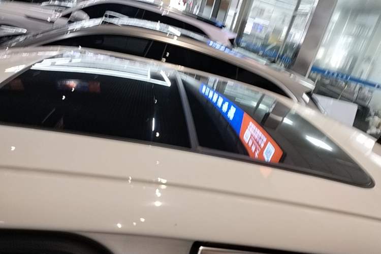 Used Lynk & Co 03 2019 2.0TD Automatic Jing Pro Edition Roof
