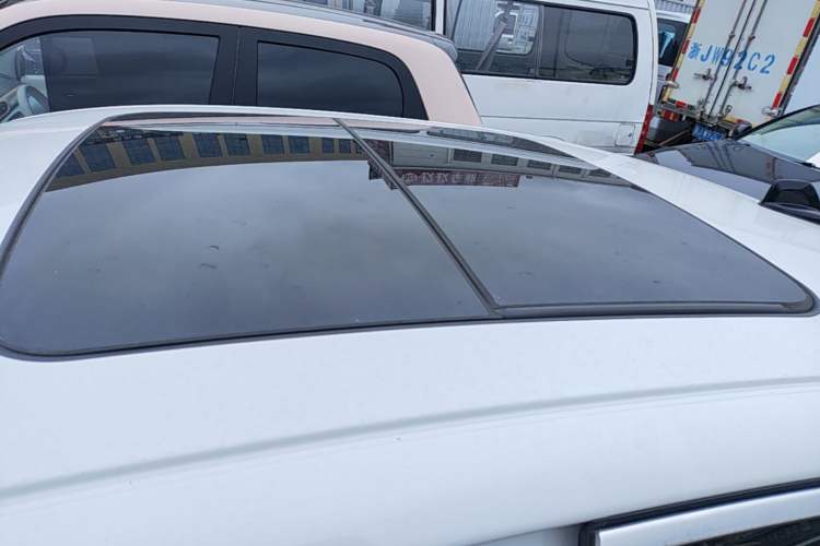 Used Lynk & Co 03 2019 1.5TD DCT Sport Edition China VI Standard Roof