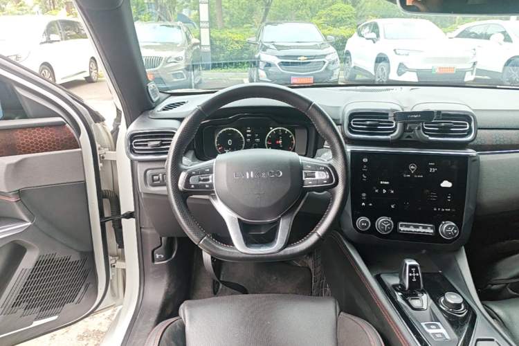 Used Lynk & Co 03 2019 2.0TD Automatic Jing Pro Edition Steering Wheel