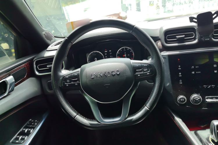 Used Lynk & Co 03 2019 2.0TD Automatic Trend Edition Steering Wheel