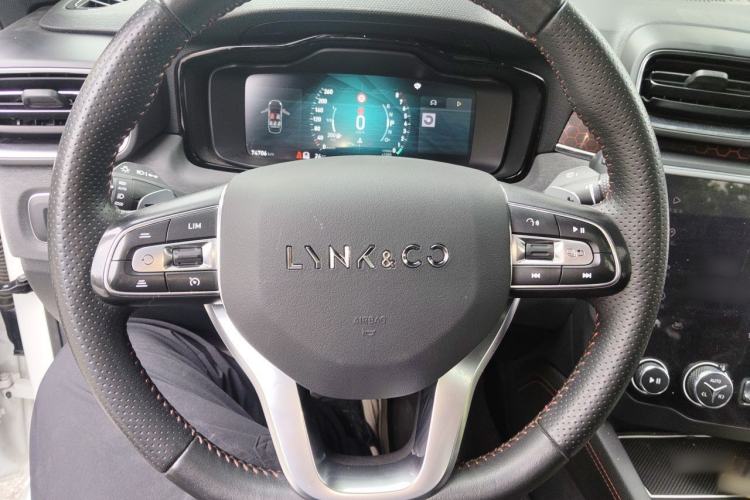 Used Lynk & Co 03 2019 2.0TD Automatic Jing Pro Edition Steering Wheel