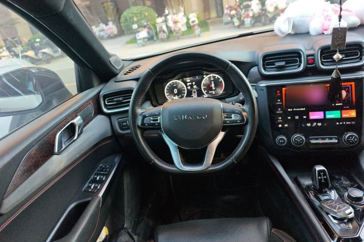 Used Lynk & Co 03 2019 1.5TD DCT JingPro Edition China VI Standard Steering Wheel