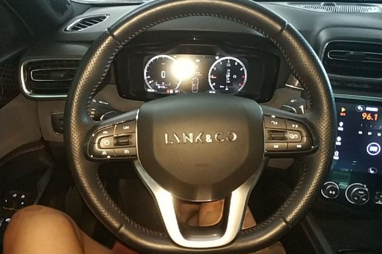 Used Lynk & Co 03 2019 2.0TD Automatic Trend Edition Steering Wheel