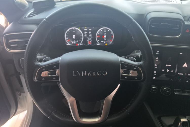 Used Lynk & Co 03 2019 1.5TD DCT JingPro Edition China VI Standard Steering Wheel