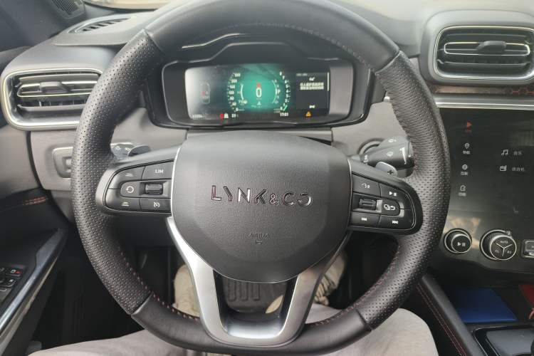 Used Lynk & Co 03 2019 1.5TD DCT Sport Edition China VI Standard Steering Wheel