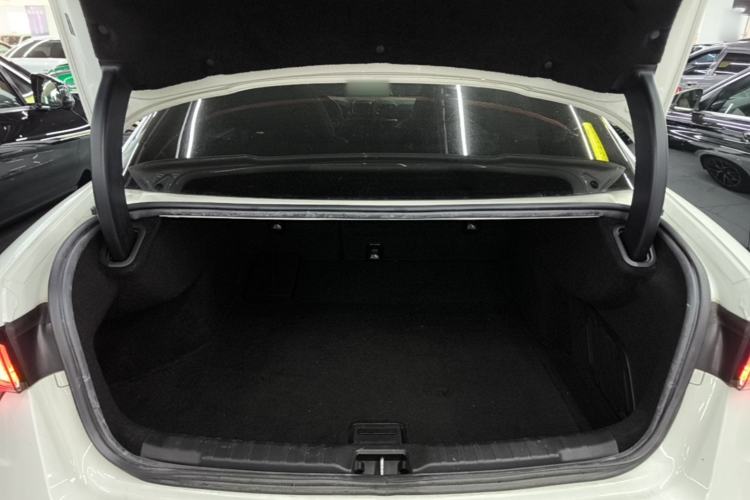 Used Lynk & Co 03 2019 2.0TD Automatic Jing Pro Edition Trunk