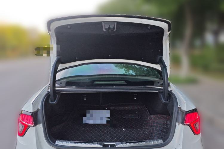 Used Lynk & Co 03 2019 1.5TD DCT Sport Edition China VI Standard Trunk