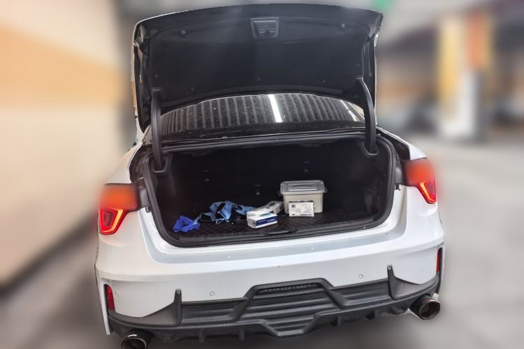 Used Lynk & Co 03 2019 1.5TD DCT JingPro Edition China VI Standard Trunk