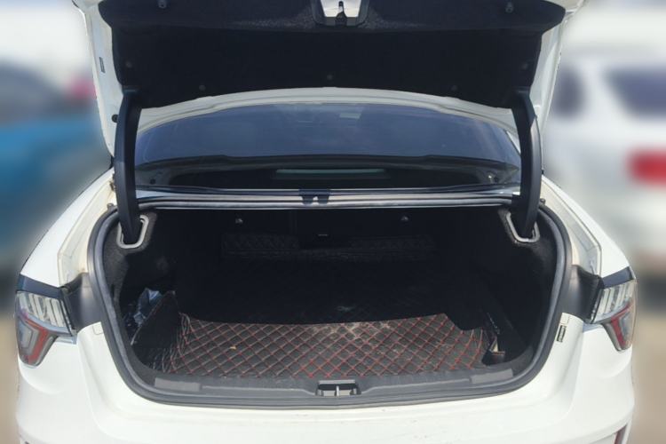 Used Lynk & Co 03 2019 1.5TD DCT Sport Edition China VI Standard Trunk