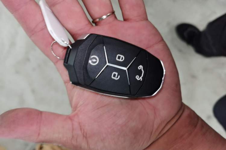 Used Lynk & Co 03 2019 2.0TD Automatic Jing Pro Edition Vehicle Key
