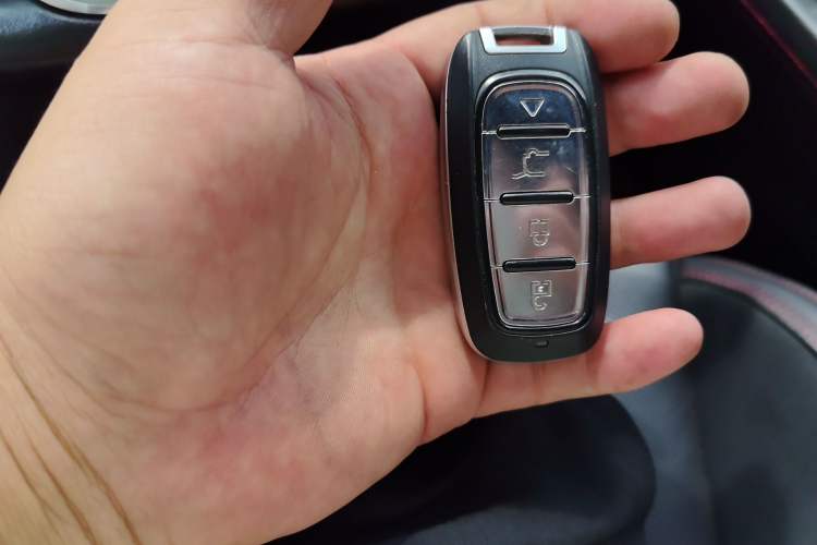 Used Lynk & Co 03 2019 2.0TD Automatic Trend Edition Vehicle Key