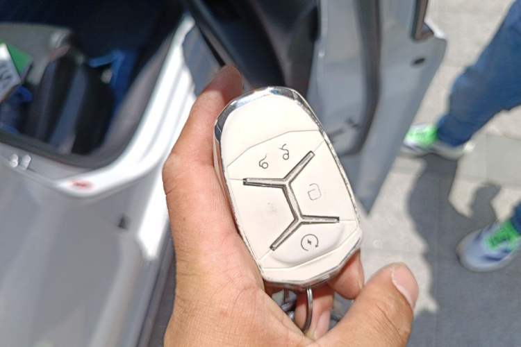 Used Lynk & Co 03 2019 1.5TD DCT Sport Edition China VI Standard Vehicle Key