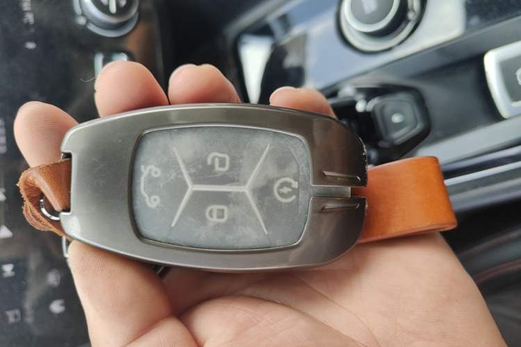 Used Lynk & Co 03 2019 1.5TD DCT JingPro Edition China VI Standard Vehicle Key