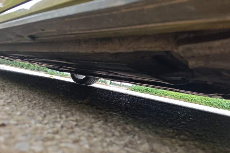 Used Lynk & Co 03 2019 03+ 2.0TD Automatic Wind-Chasing Edition Chassis Front Right