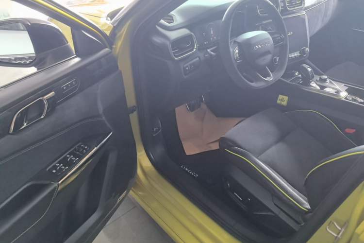 Used Lynk & Co 03 2019 03+ 2.0TD Automatic Wind-Chasing Edition Driver Seat