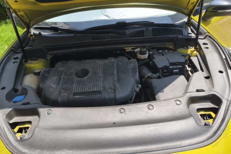 Used Lynk & Co 03 2019 03+ 2.0TD Automatic Wind-Chasing Edition Engine Bay