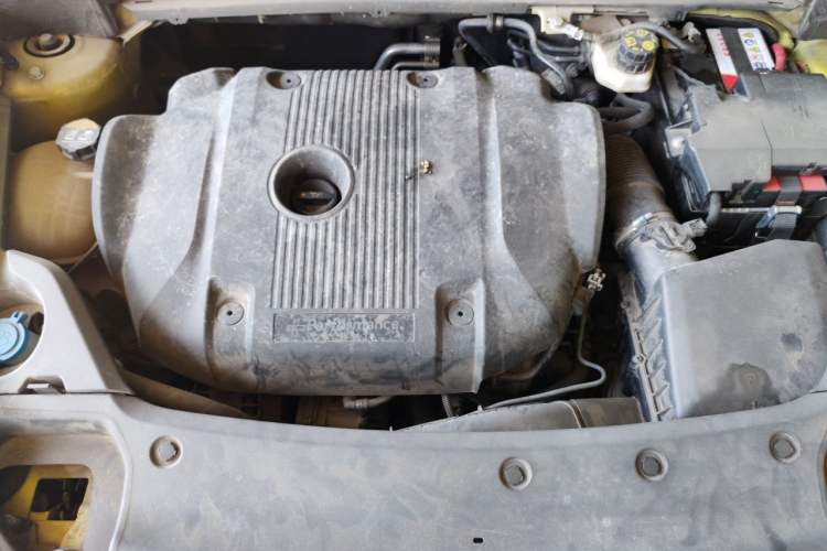 Used Lynk & Co 03 2019 03+ 2.0TD Automatic Wind-Chasing Edition Engine Bay