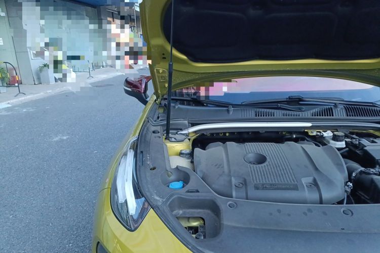 Used Lynk & Co 03 2019 03+ 2.0TD Automatic Wind-Chasing Edition Engine Bay Right