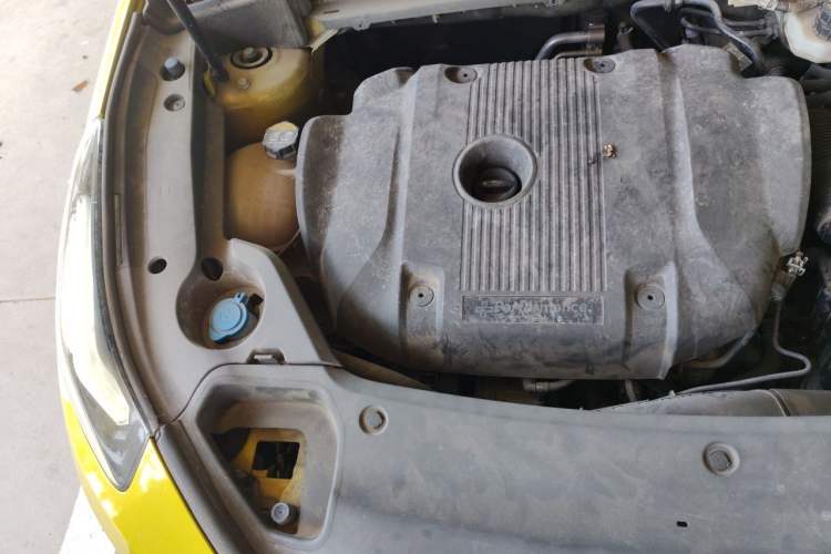 Used Lynk & Co 03 2019 03+ 2.0TD Automatic Wind-Chasing Edition Engine Bay Right