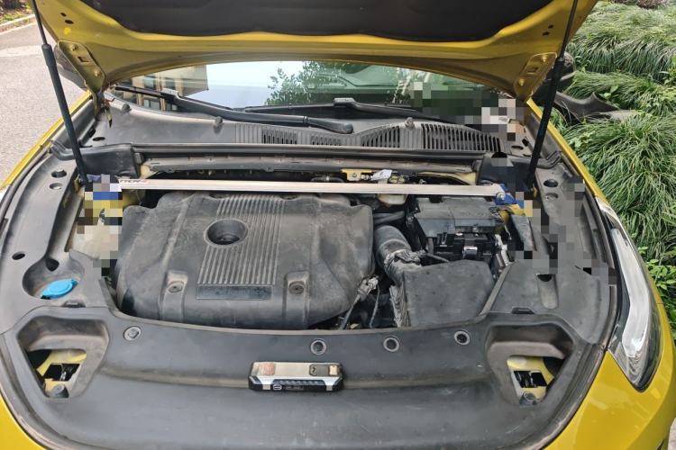 Used Lynk & Co 03 2019 03+ 2.0TD Automatic Wind-Chasing Edition Engine Bay