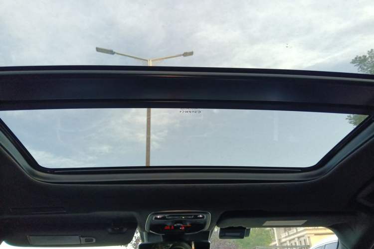 Used Lynk & Co 03 2019 03+ 2.0TD Automatic Wind-Chasing Edition Headliner