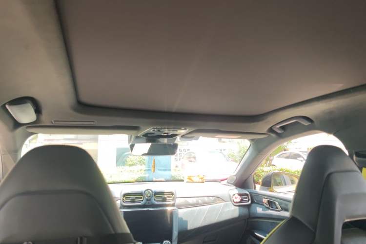 Used Lynk & Co 03 2019 03+ 2.0TD Automatic Wind-Chasing Edition Headliner