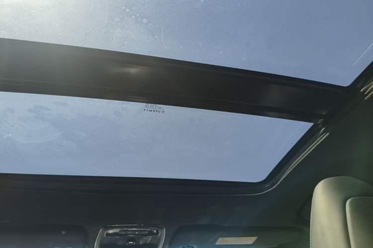 Used Lynk & Co 03 2019 03+ 2.0TD Automatic Wind-Chasing Edition Headliner