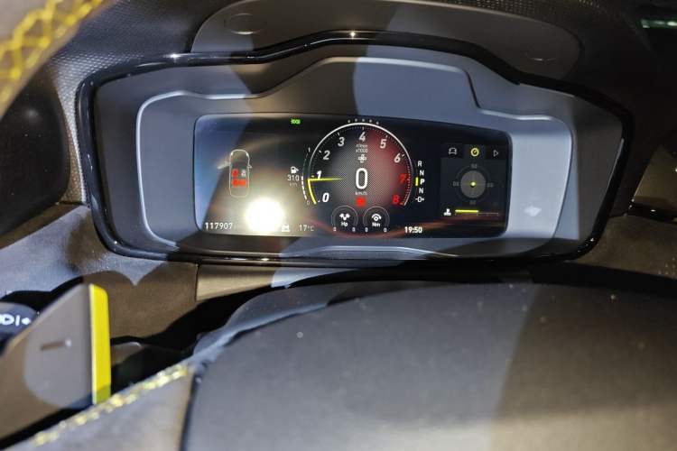 Used Lynk & Co 03 2019 03+ 2.0TD Automatic Performance Package Version Instrument Cluster
