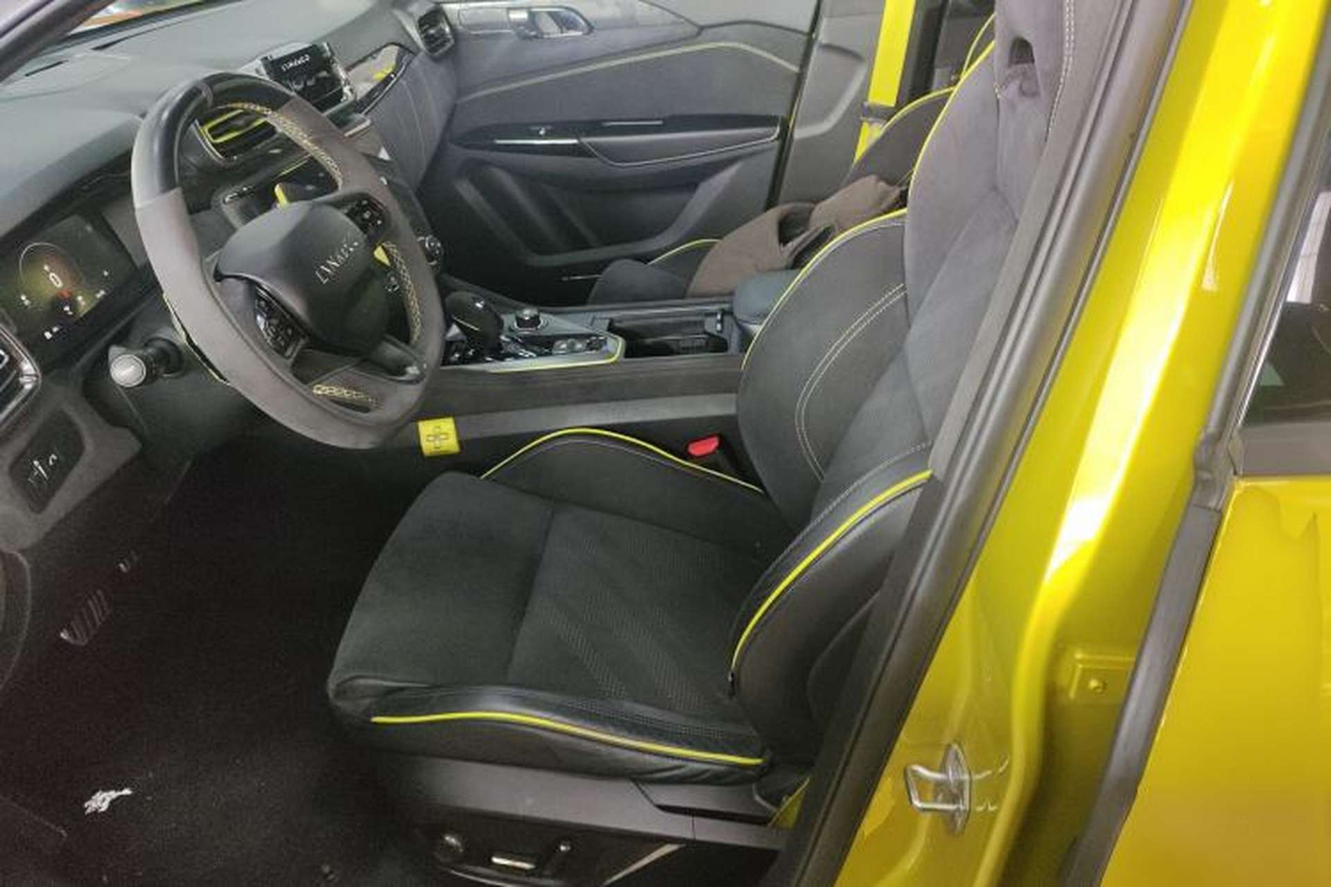 Used Lynk & Co 03 2019 03+ 2.0TD Automatic Wind-Chasing Edition Left Front Seat