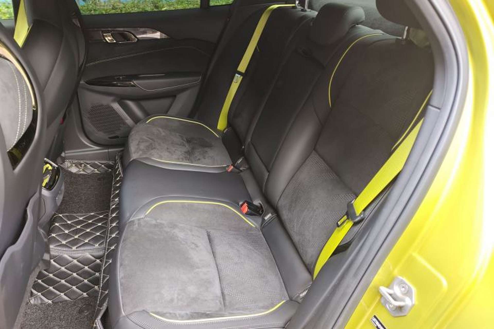 Used Lynk & Co 03 2019 03+ 2.0TD Automatic Wind-Chasing Edition Left Rear Seat