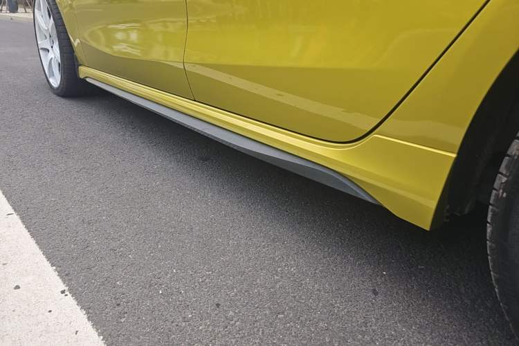 Used Lynk & Co 03 2019 03+ 2.0TD Automatic Wind-Chasing Edition Left Side Sill