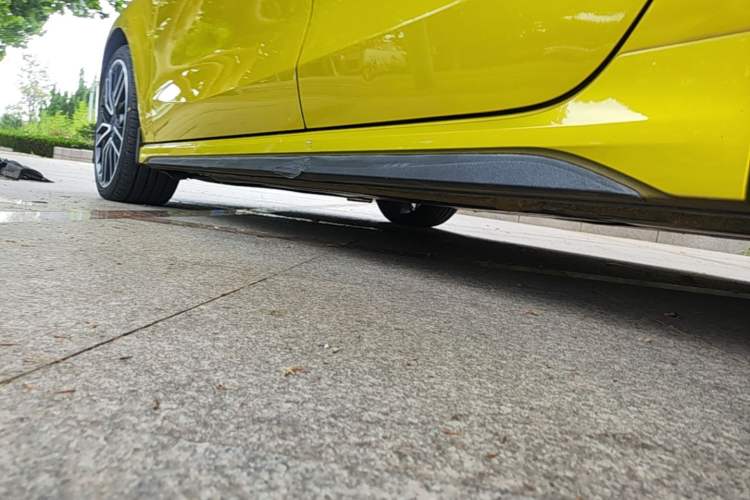 Used Lynk & Co 03 2019 03+ 2.0TD Automatic Wind-Chasing Edition Left Side Sill
