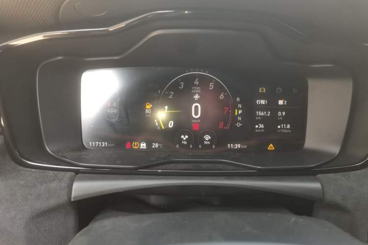 Used Lynk & Co 03 2019 03+ 2.0TD Automatic Wind-Chasing Edition Odometer Close Up