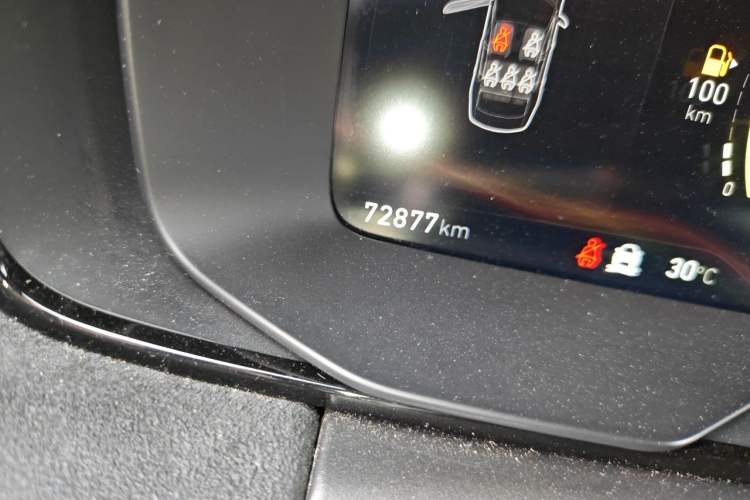 Used Lynk & Co 03 2019 03+ 2.0TD Automatic Wind-Chasing Edition Odometer Close Up