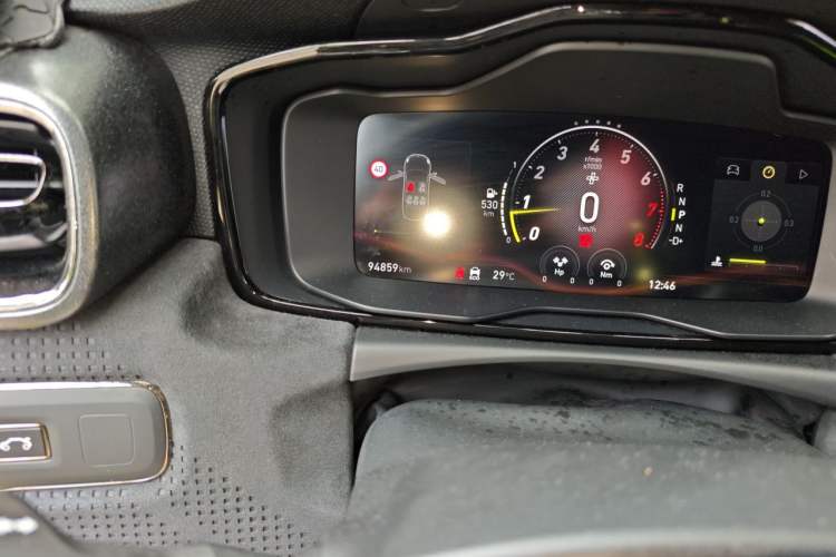 Used Lynk & Co 03 2019 03+ 2.0TD Automatic Wind-Chasing Edition Odometer Close Up