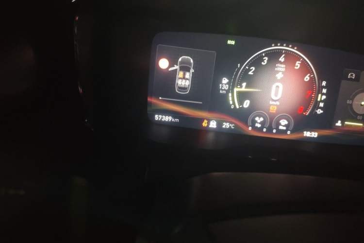 Used Lynk & Co 03 2019 03+ 2.0TD Automatic Wind-Chasing Edition Odometer Close Up